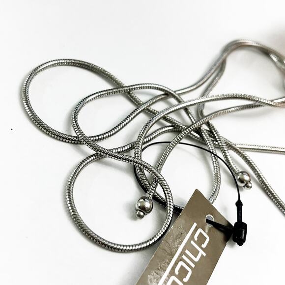 NEW Chico's Silver Leaf Adjustable Pendant Necklace - Picture 6 of 8